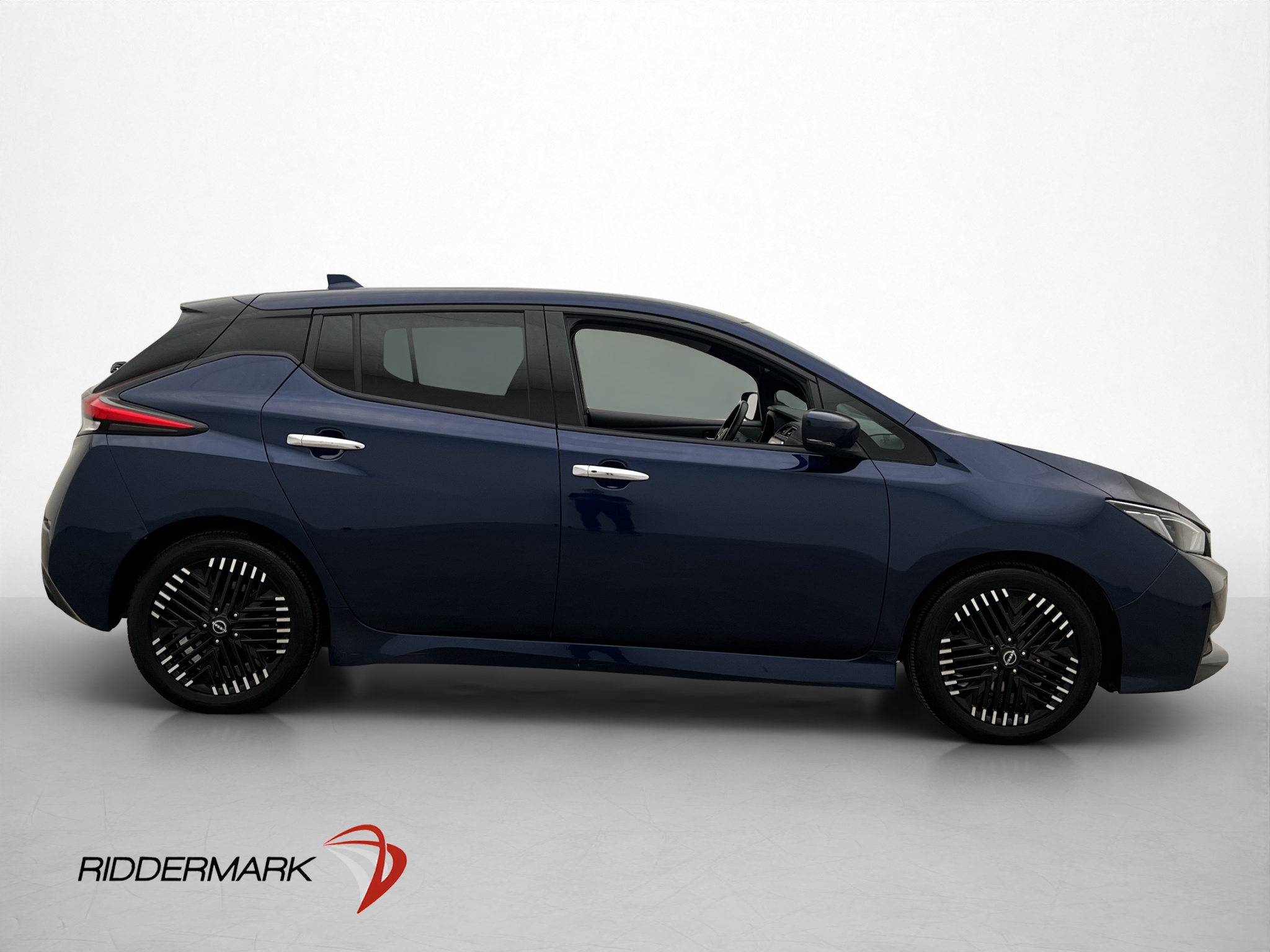 Nissan Leaf 2022 - miniatyr 15