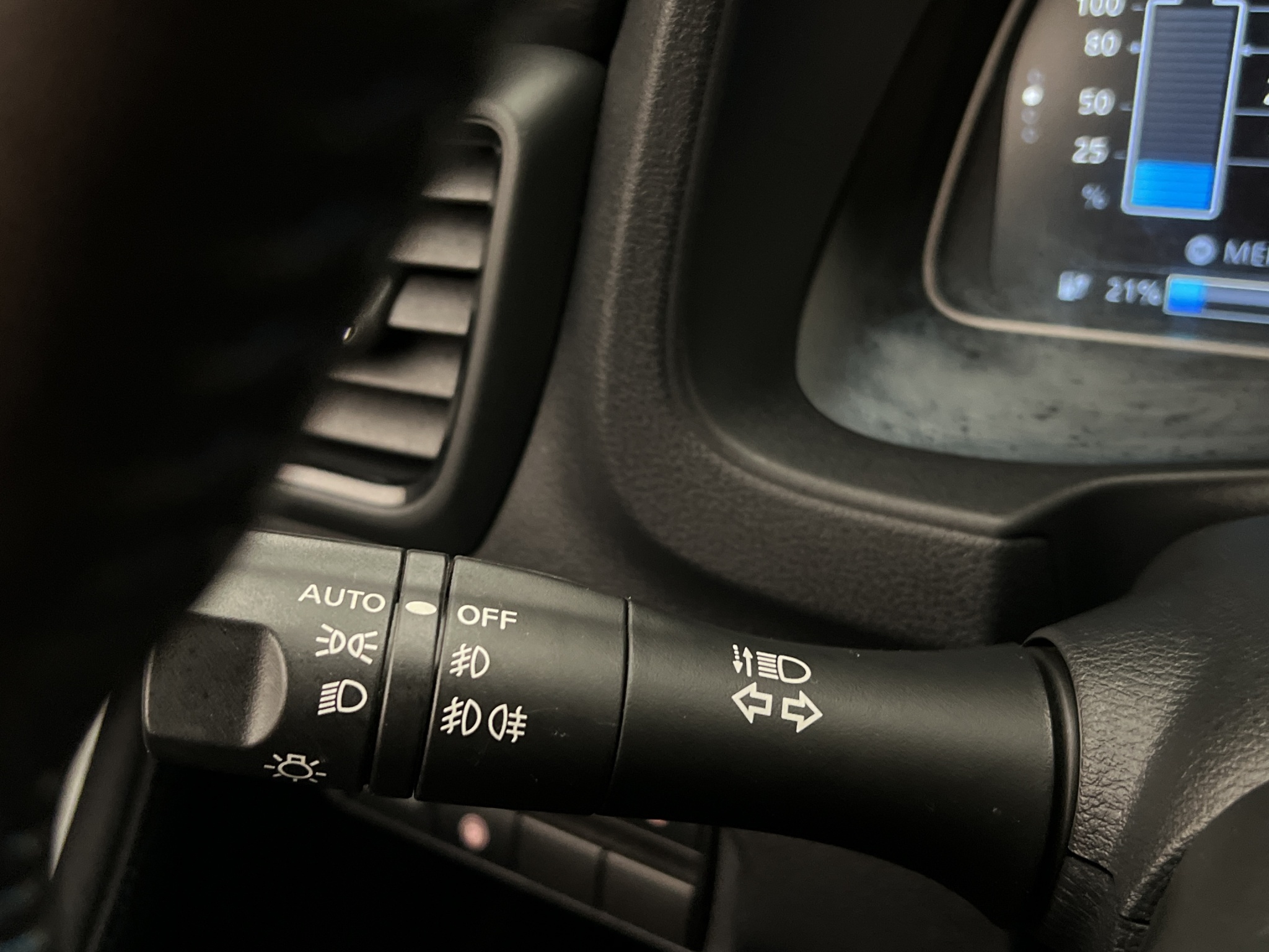 Nissan Leaf 2022 - miniatyr 29