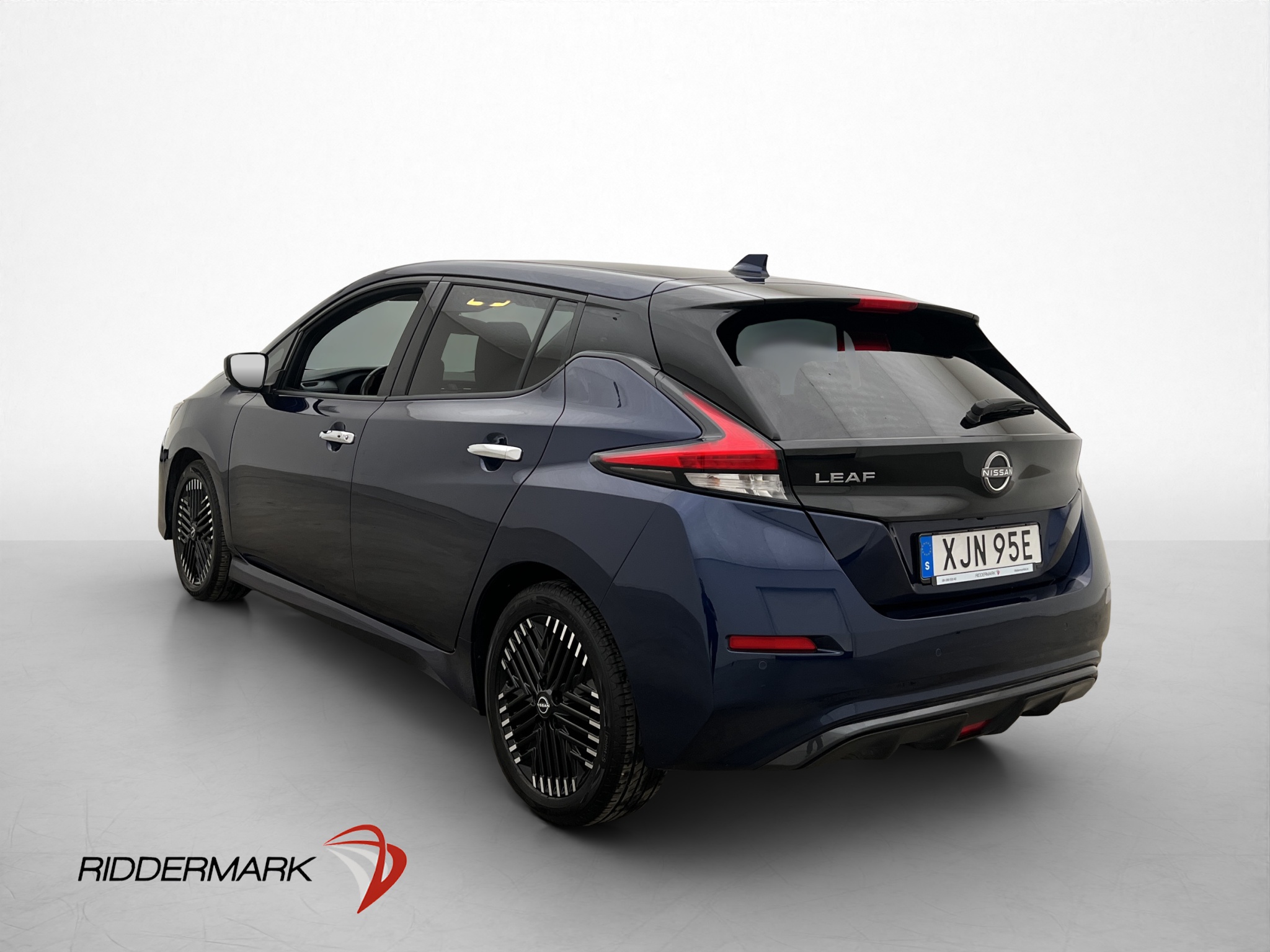 Nissan Leaf 2022 - miniatyr 9