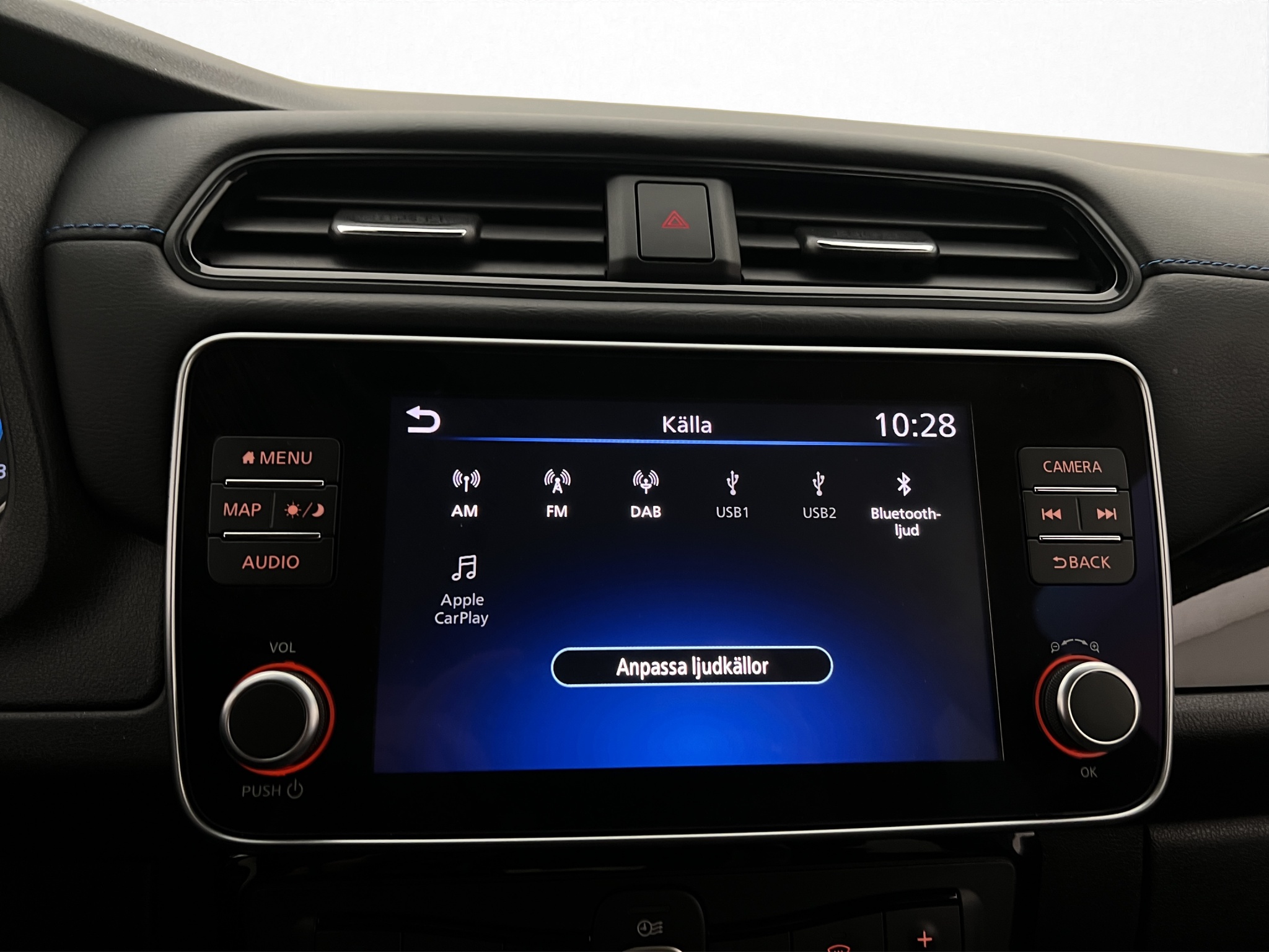 Nissan Leaf 2022 - miniatyr 22