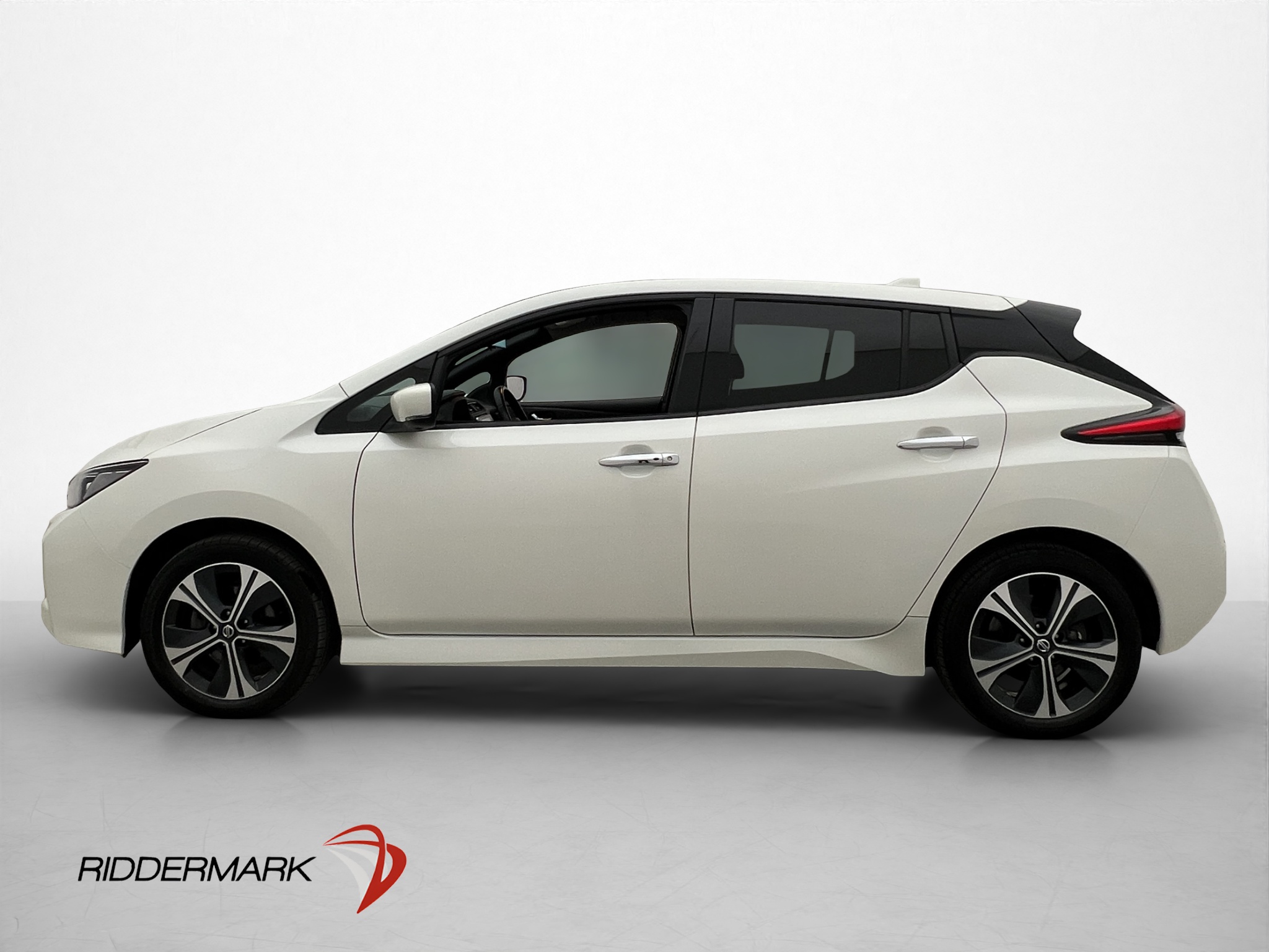 Nissan Leaf 2022 - miniatyr 7