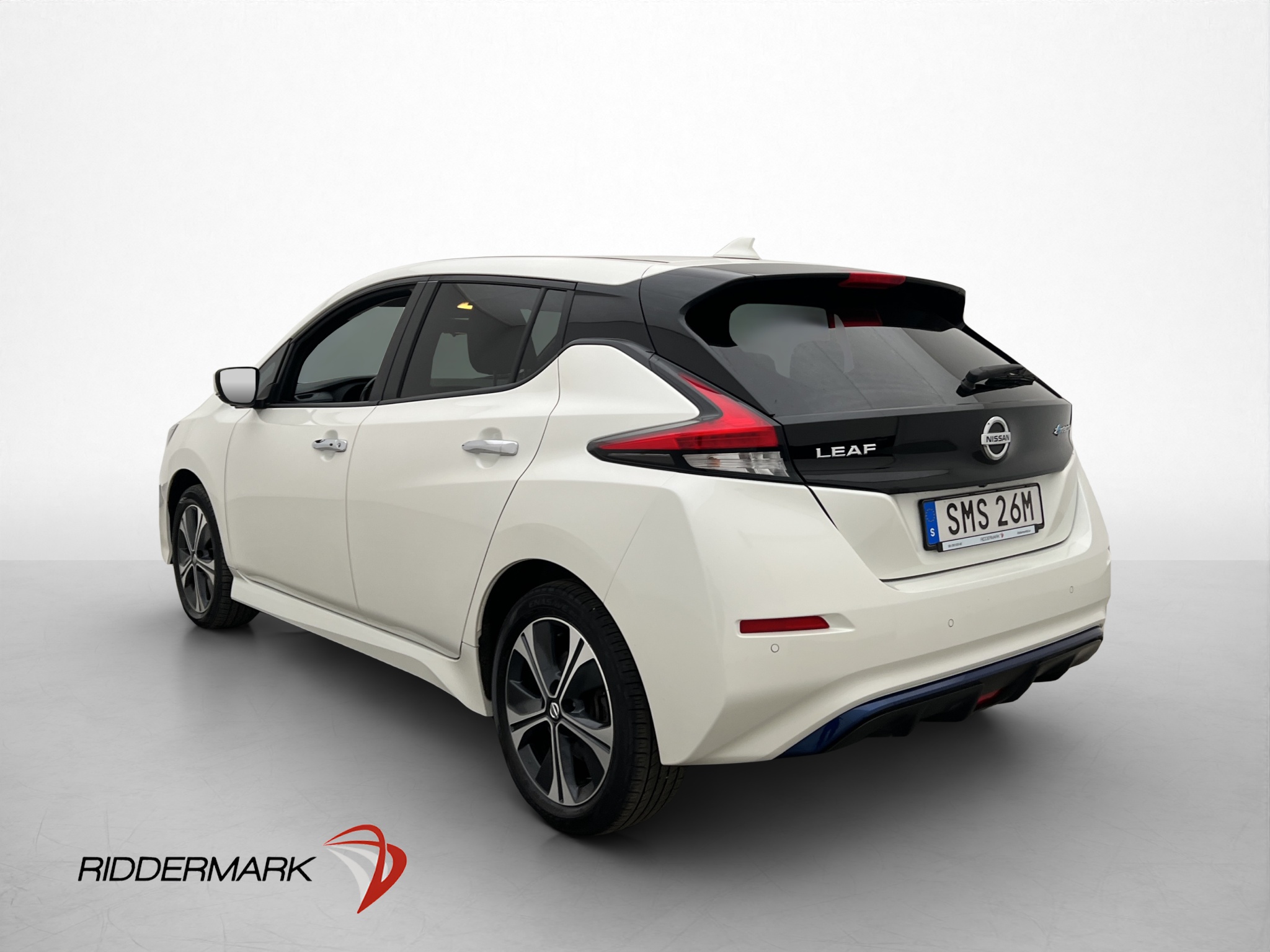 Nissan Leaf 2022 - miniatyr 9