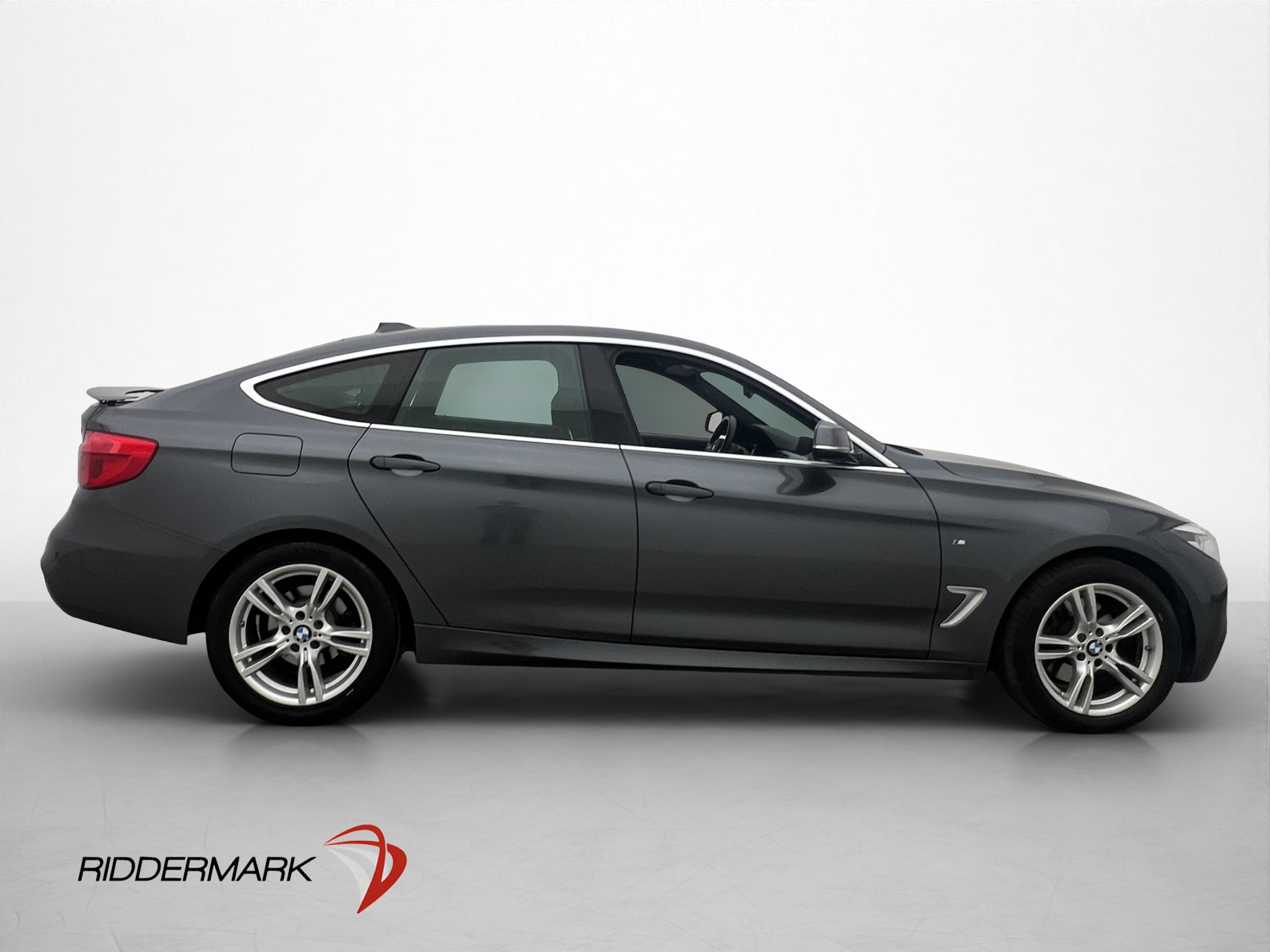 Bmw 330i 2018 - miniatyr 15