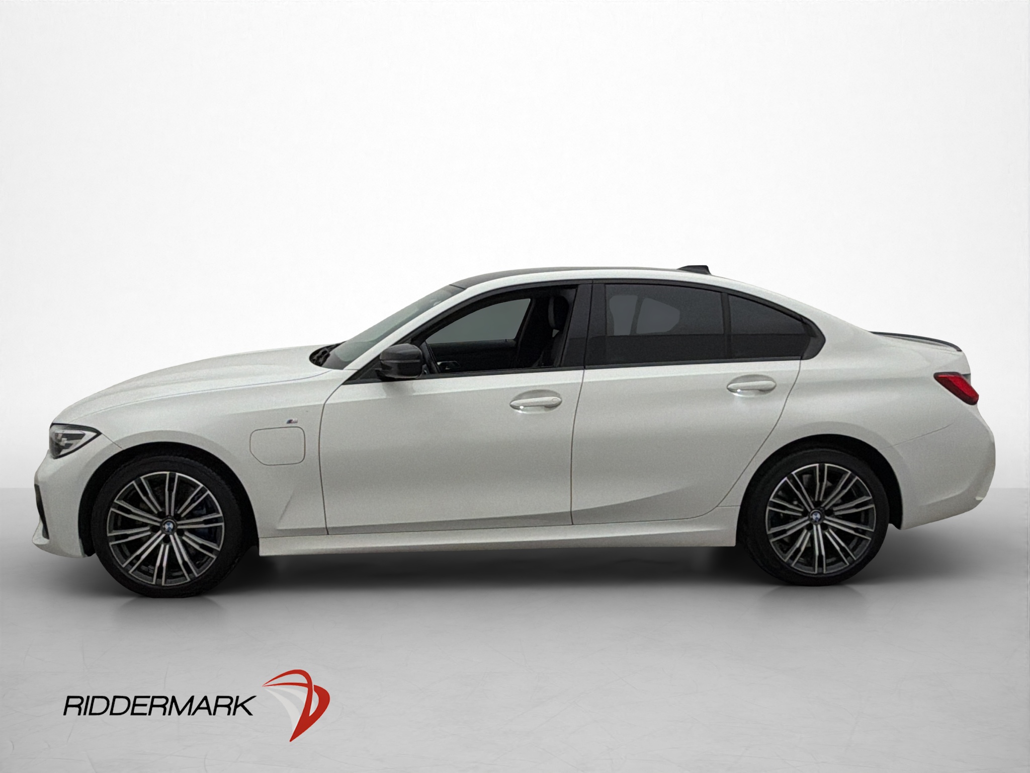 Bmw 330e 2020 - miniatyr 7