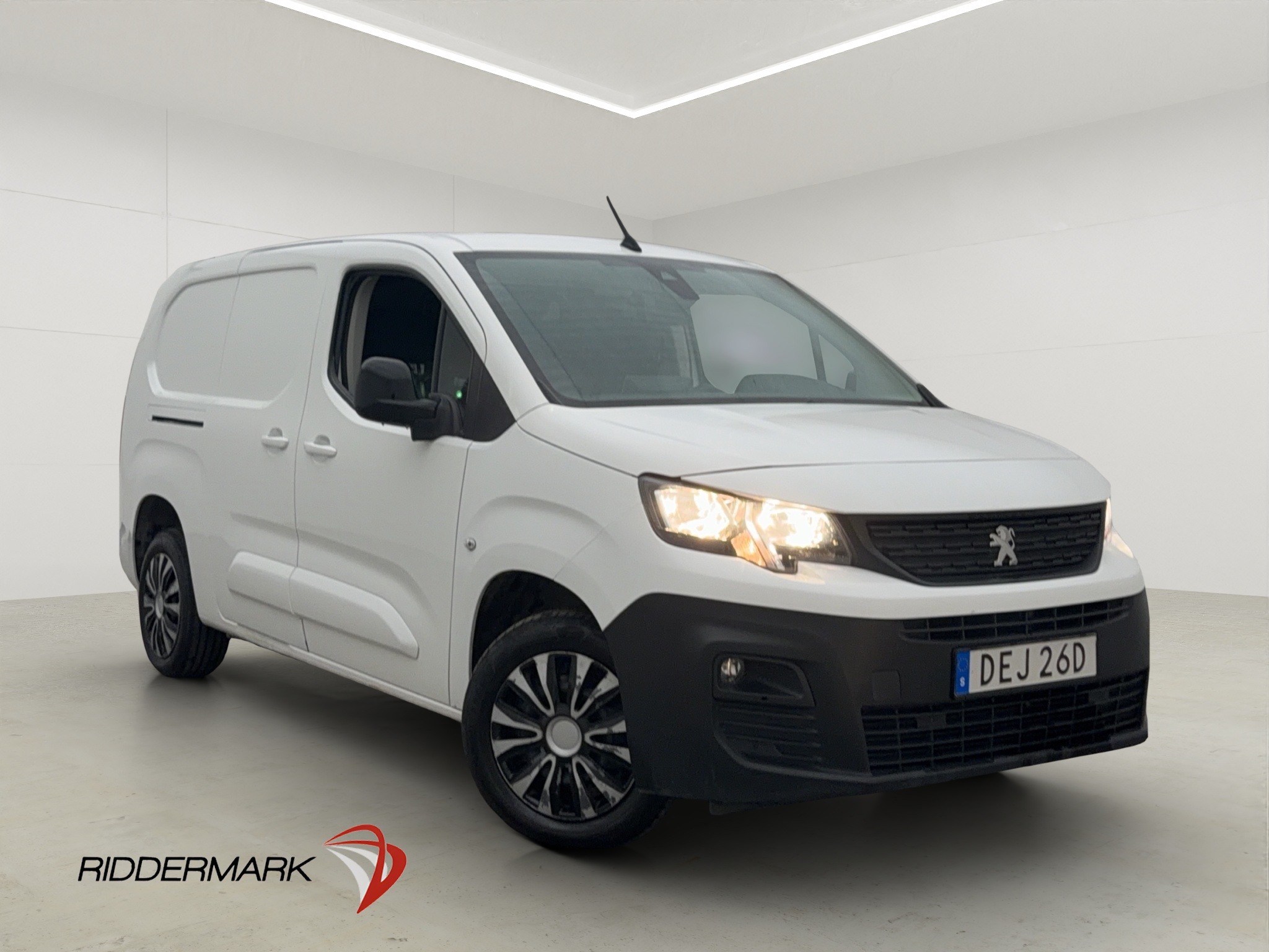 Peugeot Partner 2021 - bild 1 av 31