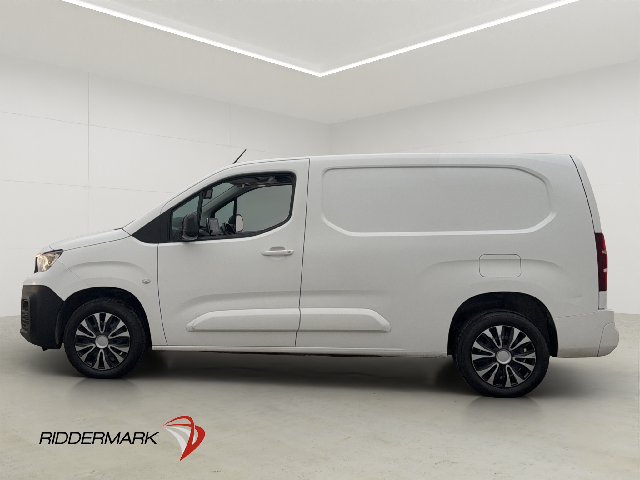 Peugeot Partner 2021 - miniatyr 9