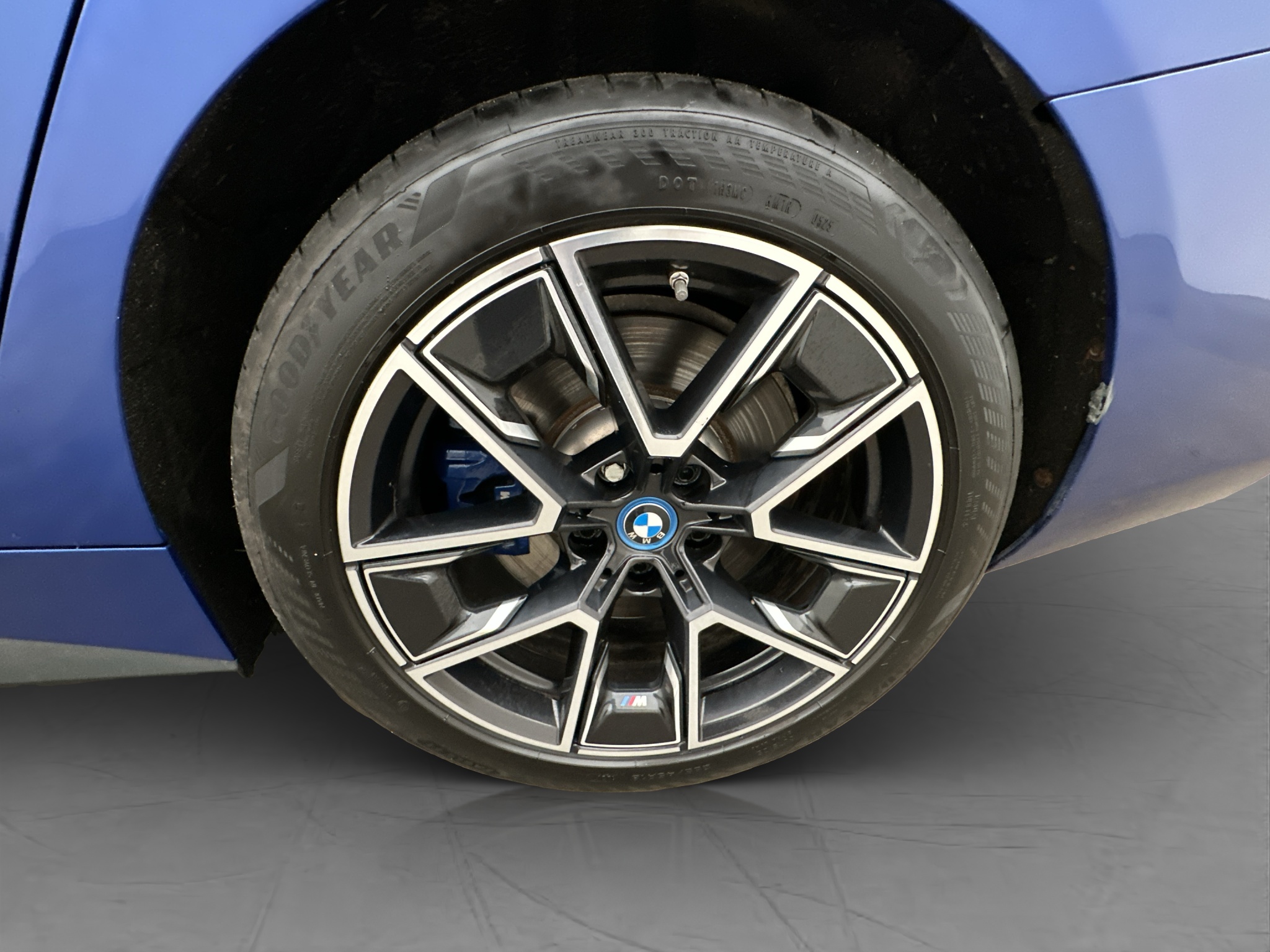 Bmw i4 2023 - miniatyr 29