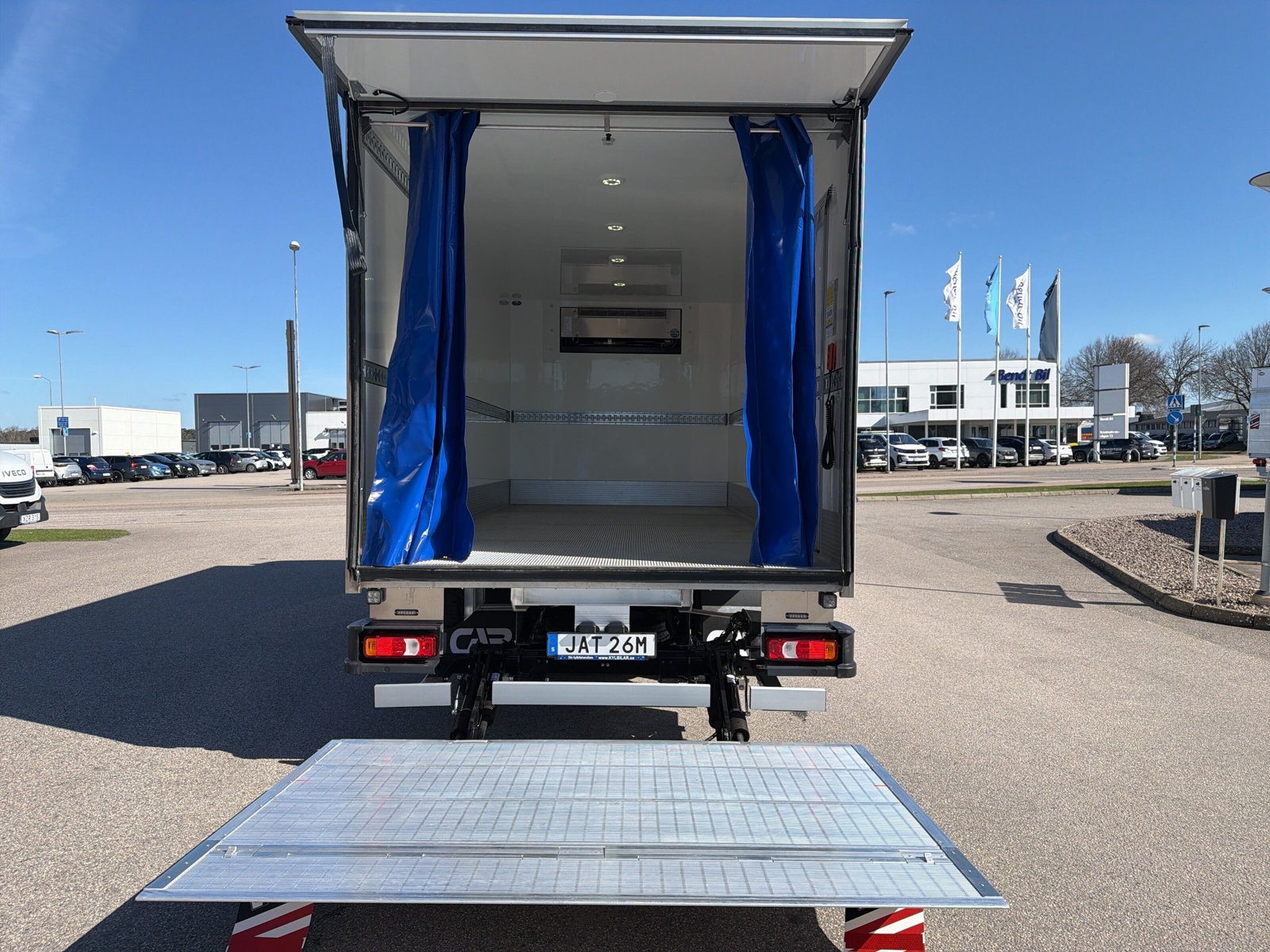 Iveco Daily 70C 18H A8 Airpro Kylbil med bakgavelhiss 2026 - miniatyr 14