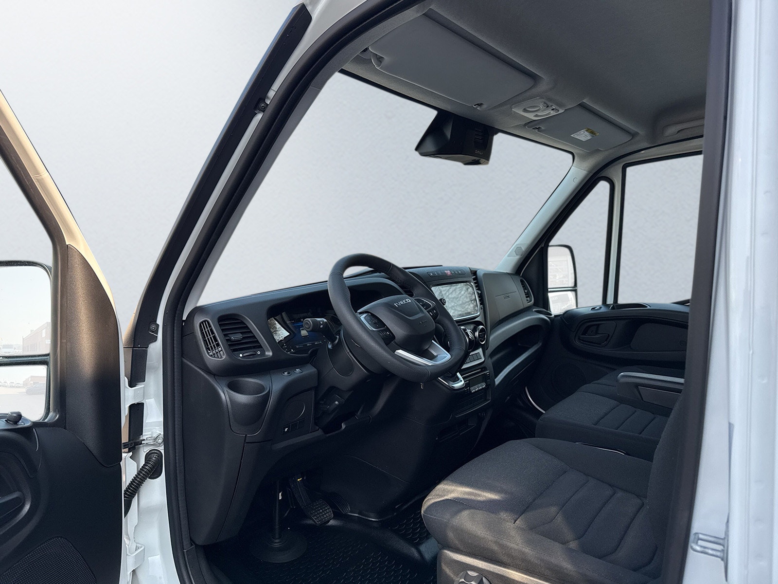 Iveco Daily 35s16 A8 19m3 Kylbil med bakgavelhiss 2025 - miniatyr 9