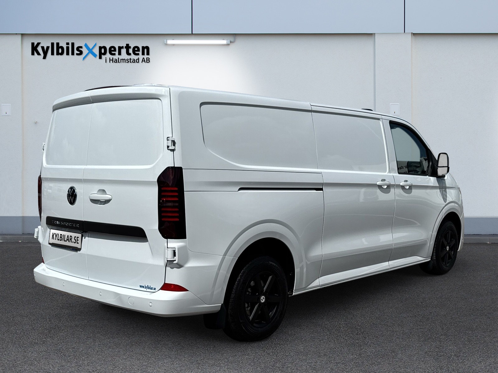 Volkswagen Transporter T7 20 TDI 150 hk AUT Transporter T7 2,0 TDI 150 hk AUT Kylbil 2026 - miniatyr 5
