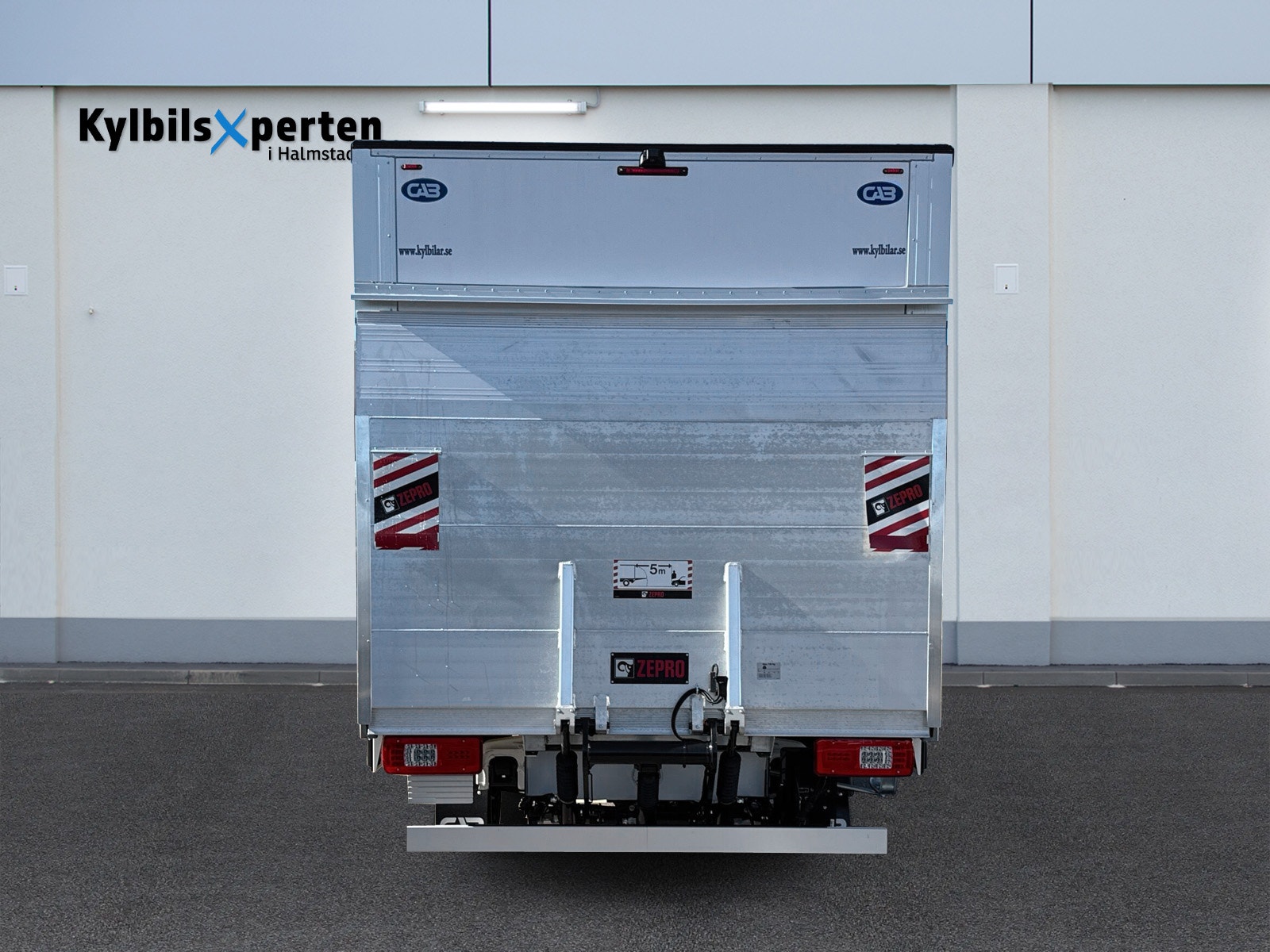 Mercedes-Benz Sprinter 317 CDI Select Kylbil med bakgavelhiss 2026 - miniatyr 4