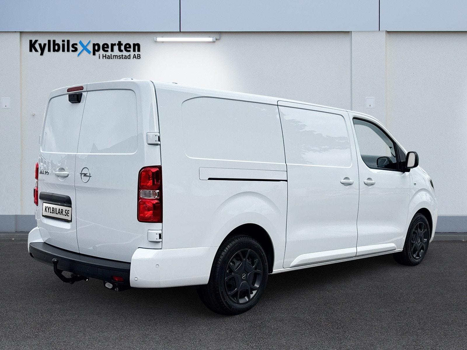 Opel Vivaro L3-H1 2.0 BlueHDi 145 Euro 6 Kylbil 2025 - miniatyr 5