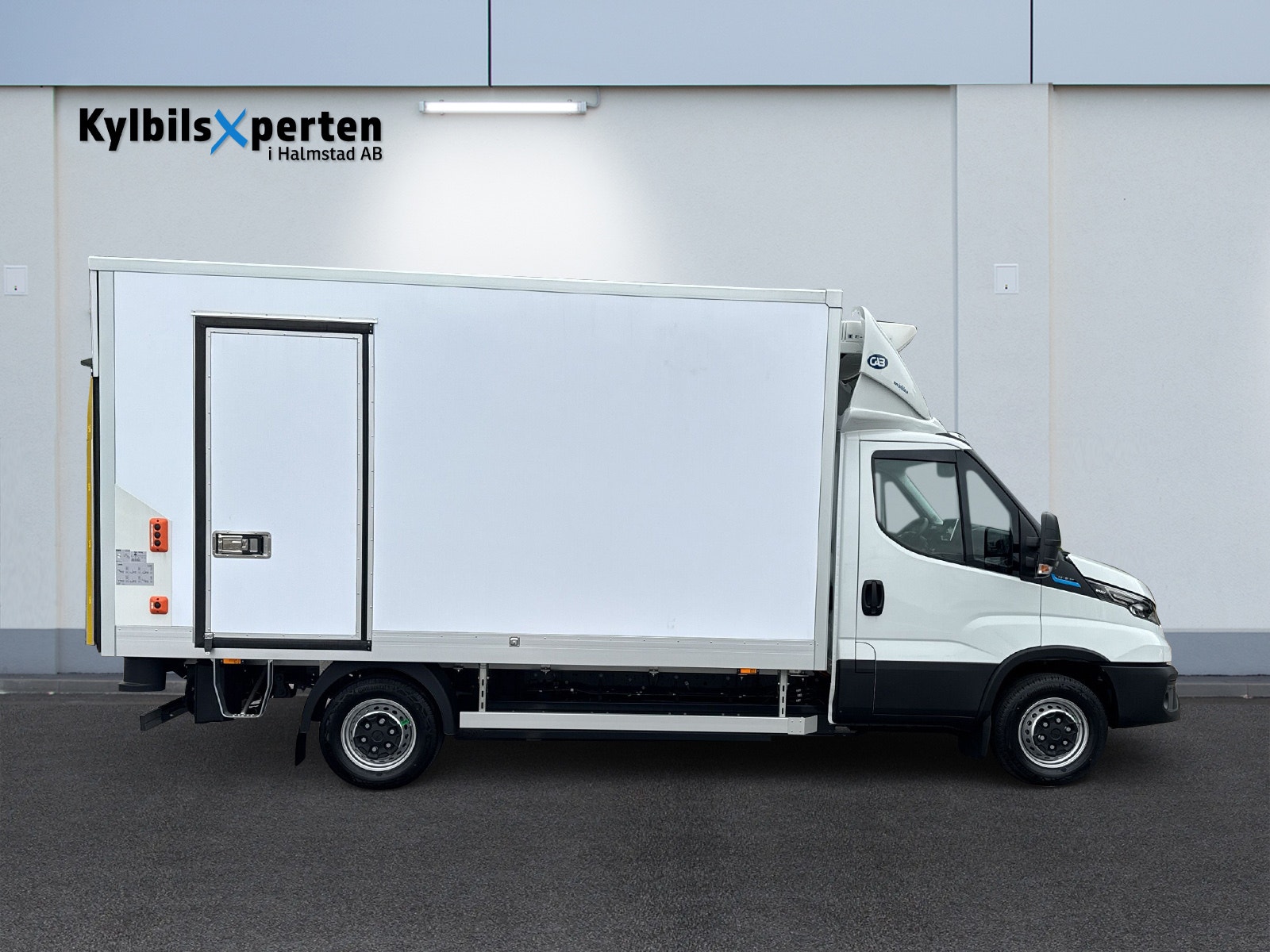 Iveco Daily 42S14E EC4S El-Kylbil 2026 - miniatyr 6