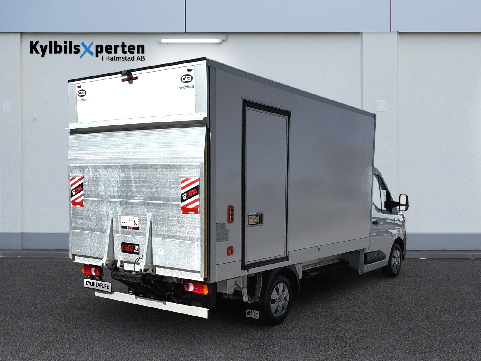 Renault Master Chassi L3 Euro VI 170hk 9AT Nordic Line Kylbil 2026 - miniatyr 5