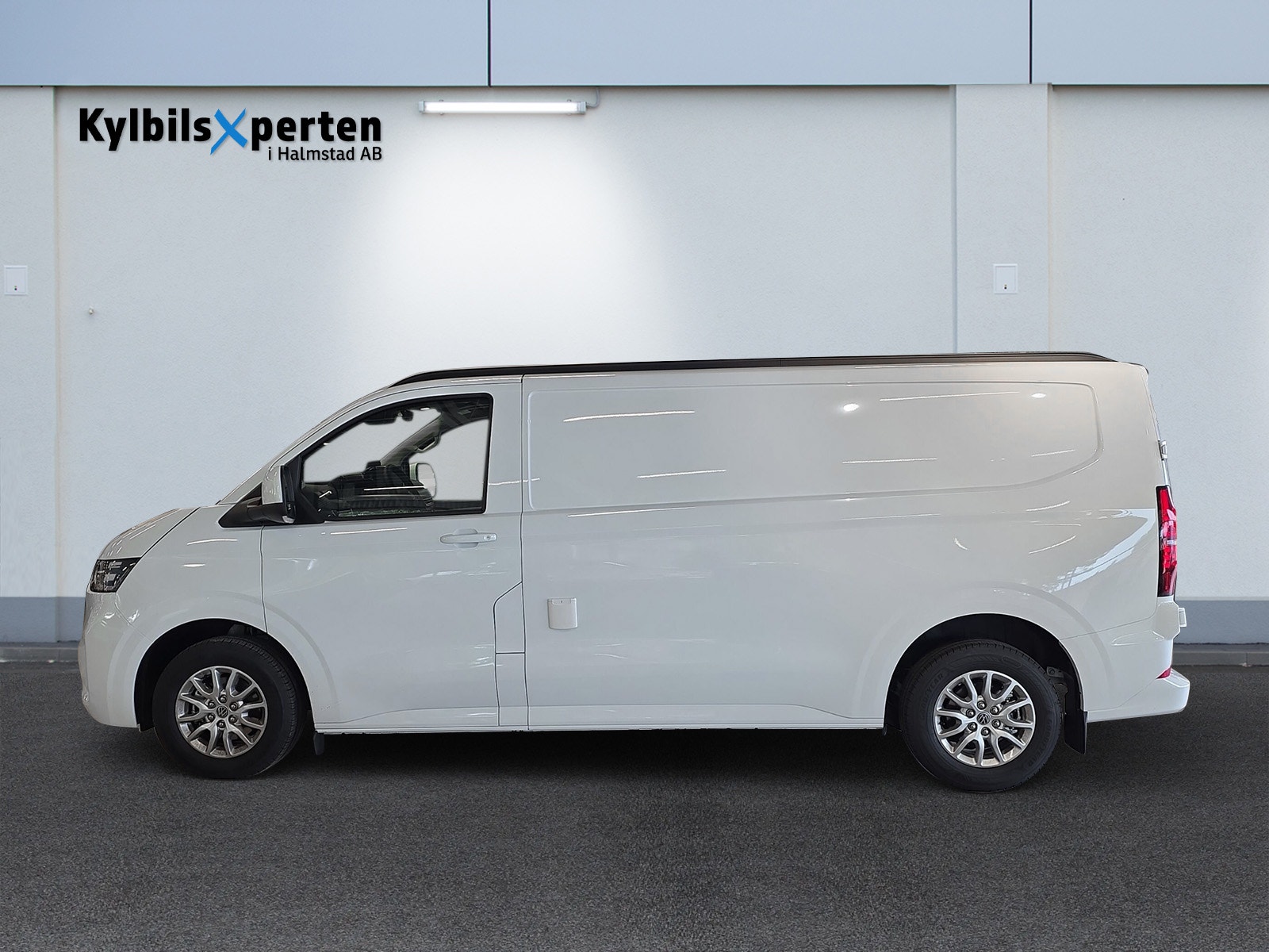 Volkswagen Transporter T30 2.0 TDI 150hkEuro 6 Kylbil 2026 - miniatyr 2