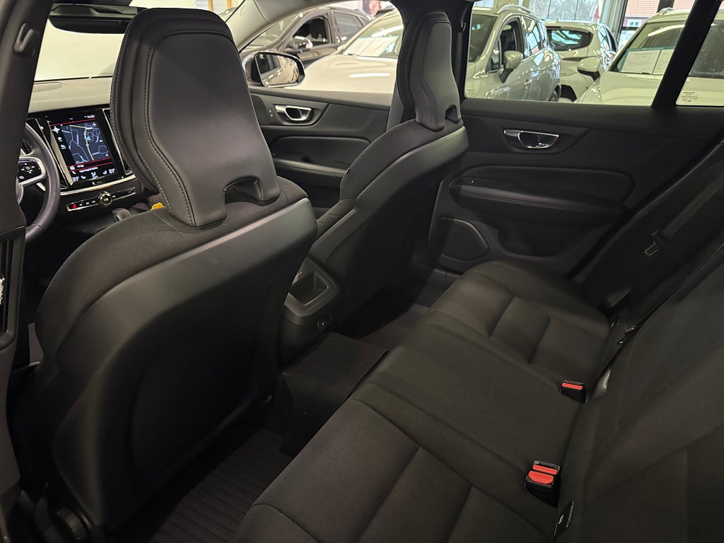 Volvo V60 Cross Country 2022 - miniatyr 19
