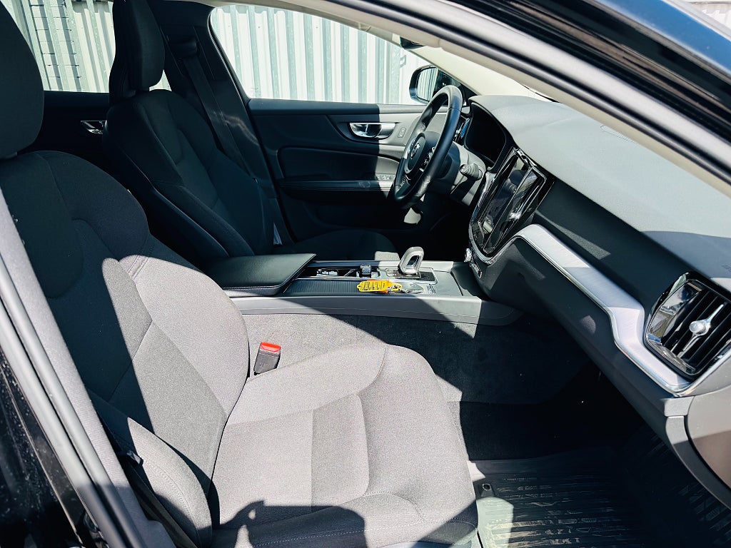 Volvo V60 Cross Country 2022 - miniatyr 5