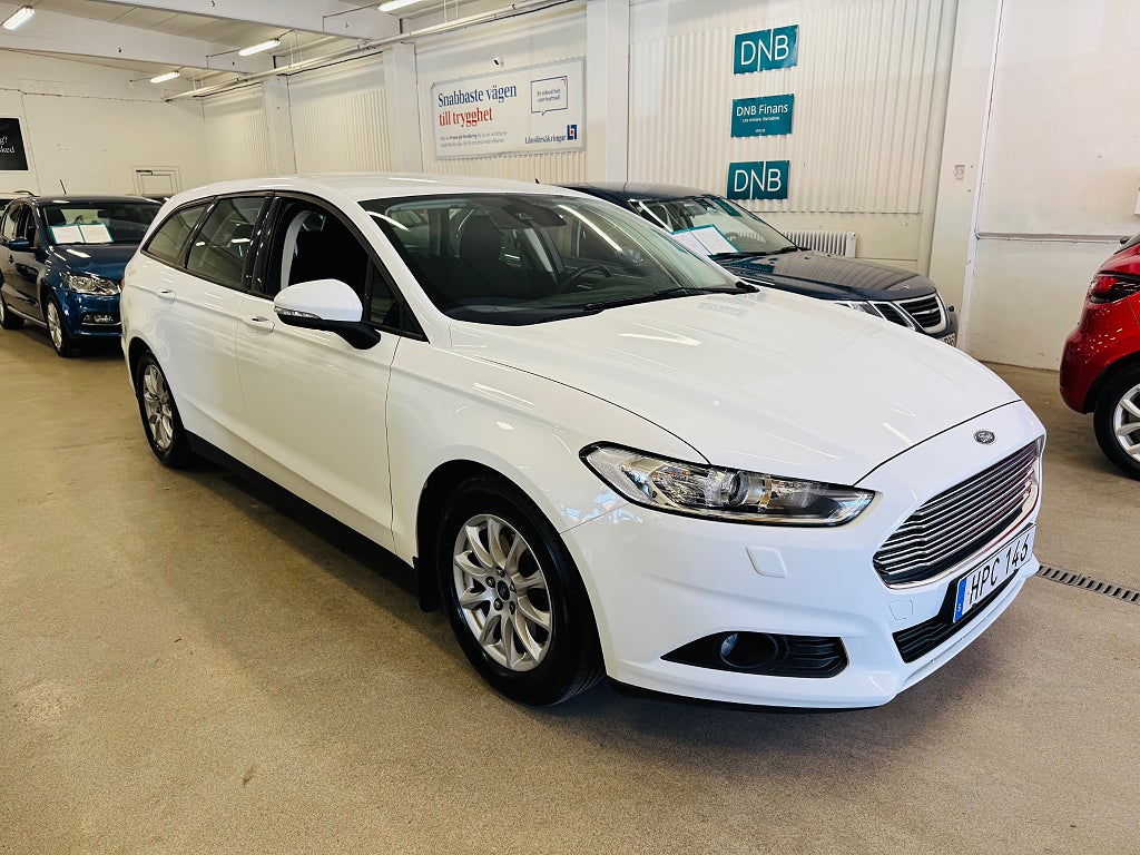 Ford Mondeo 2018 - miniatyr 11