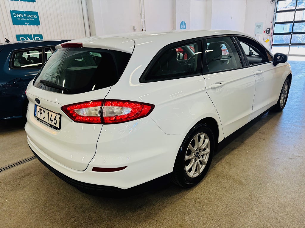 Ford Mondeo 2018 - miniatyr 13