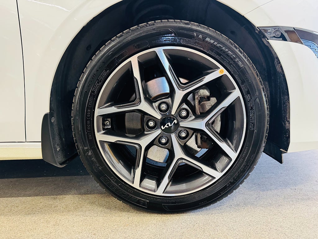 Kia Ceed 2023 - miniatyr 12