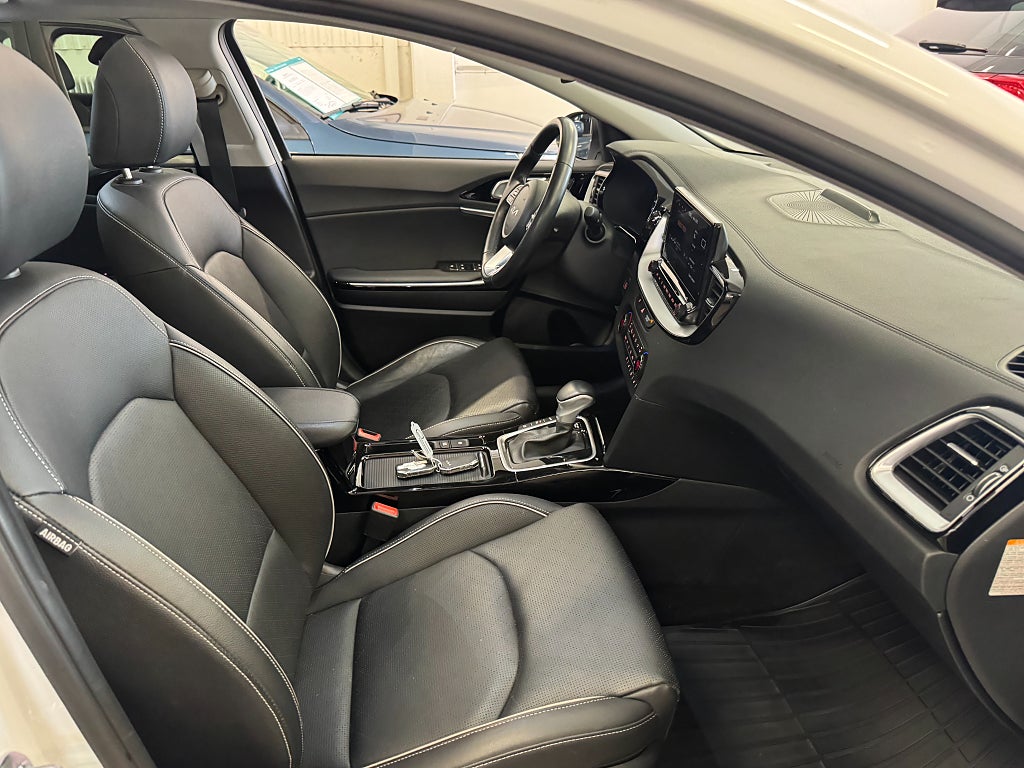 Kia Ceed 2023 - miniatyr 18