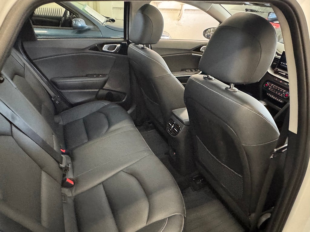 Kia Ceed 2023 - miniatyr 19