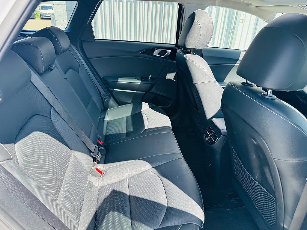 Kia Ceed 2023 - miniatyr 6