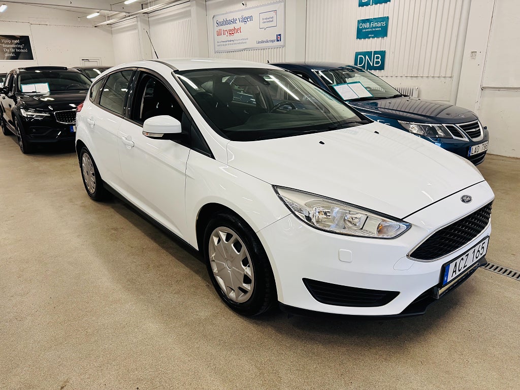 Ford Focus 2017 - miniatyr 12
