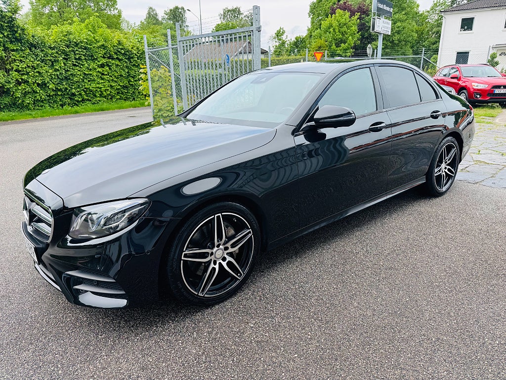 Mercedes-Benz E 2017 - miniatyr 9