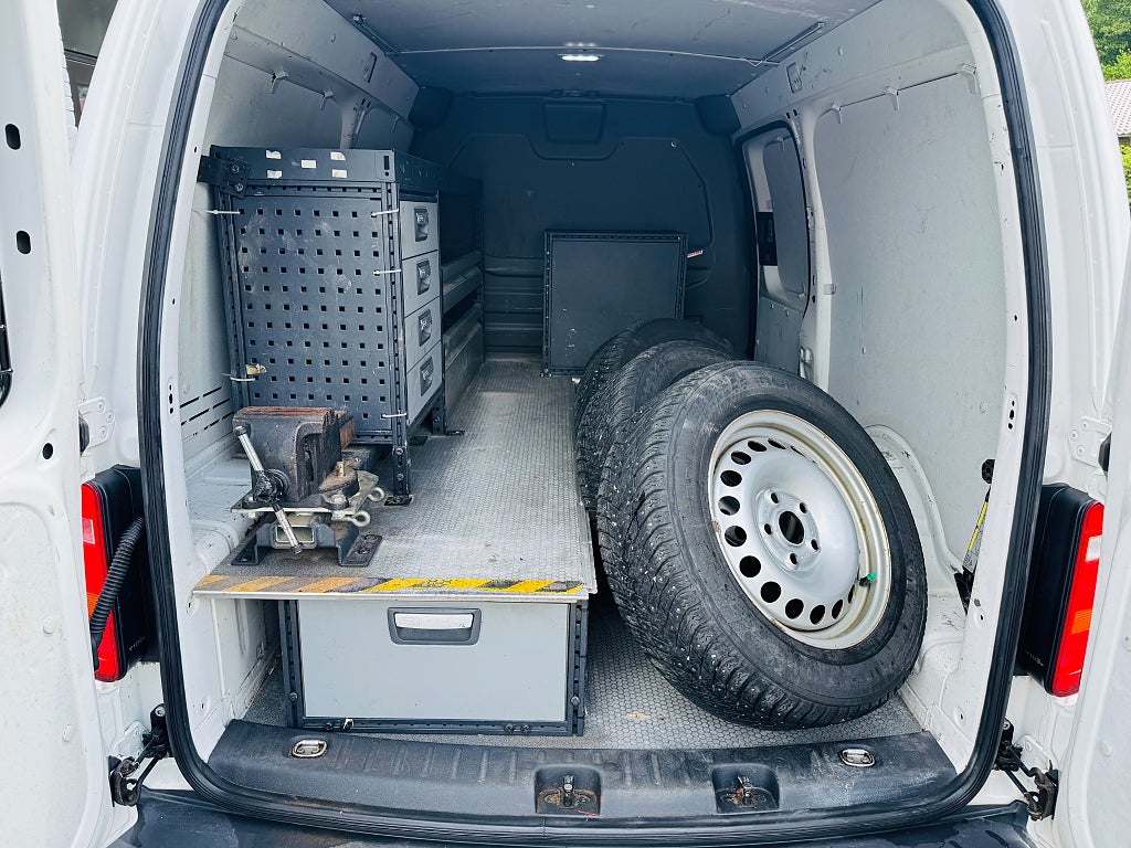 Volkswagen Caddy Maxi 2020 - miniatyr 7