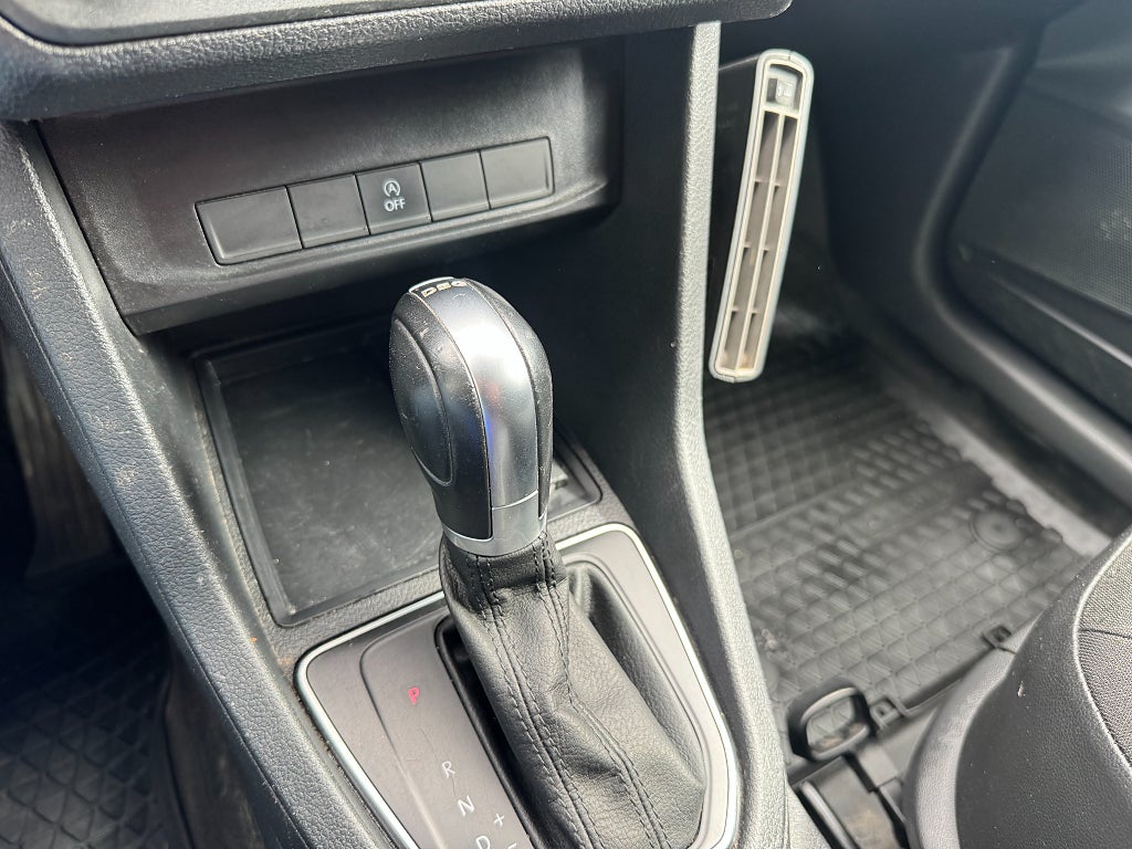 Volkswagen Caddy Maxi 2020 - miniatyr 12