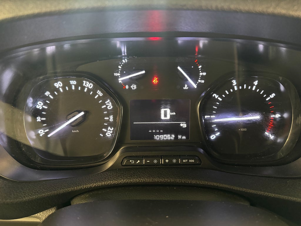 Peugeot Expert 2022 - miniatyr 20