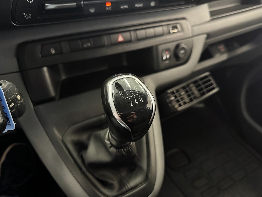 Peugeot Expert 2022 - miniatyr 21