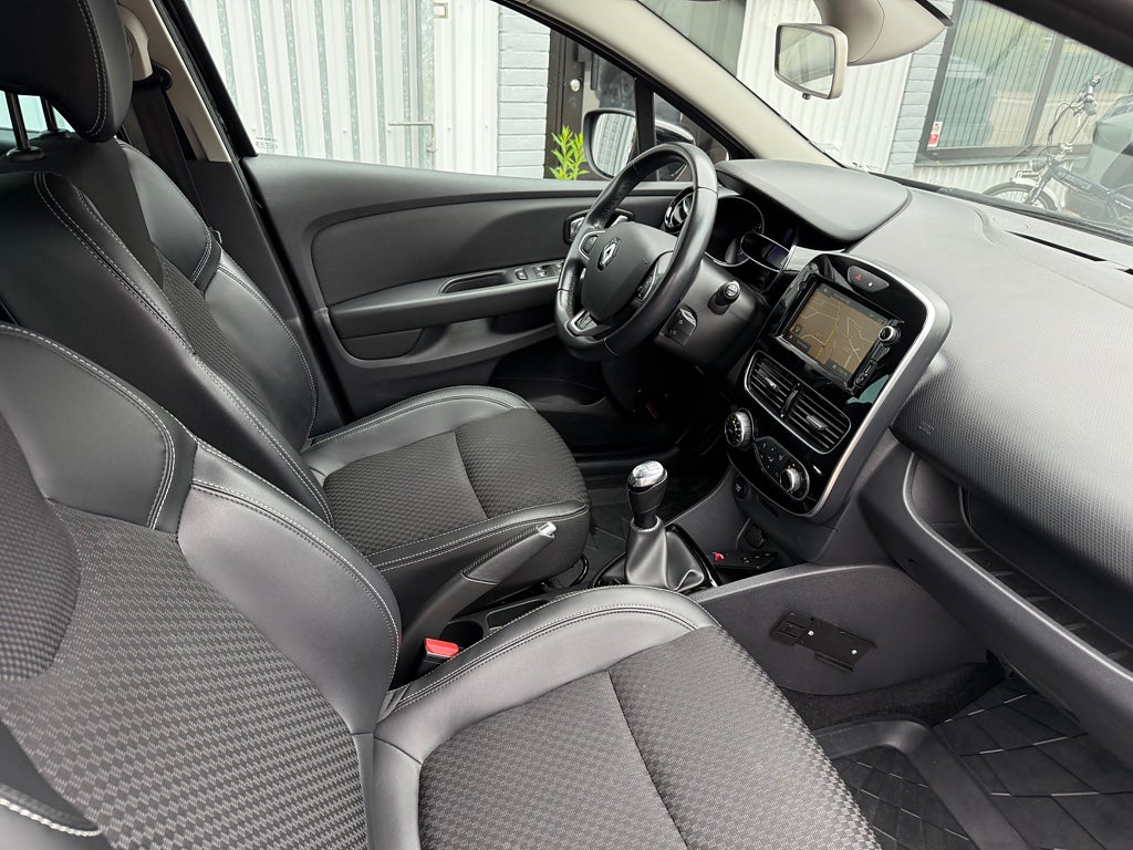 Renault Clio 2018 - miniatyr 5