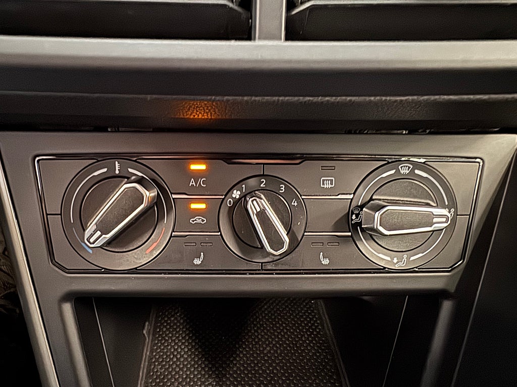 Volkswagen Polo 2018 - miniatyr 24