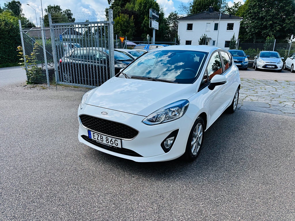 Ford Fiesta 2020 - miniatyr 2