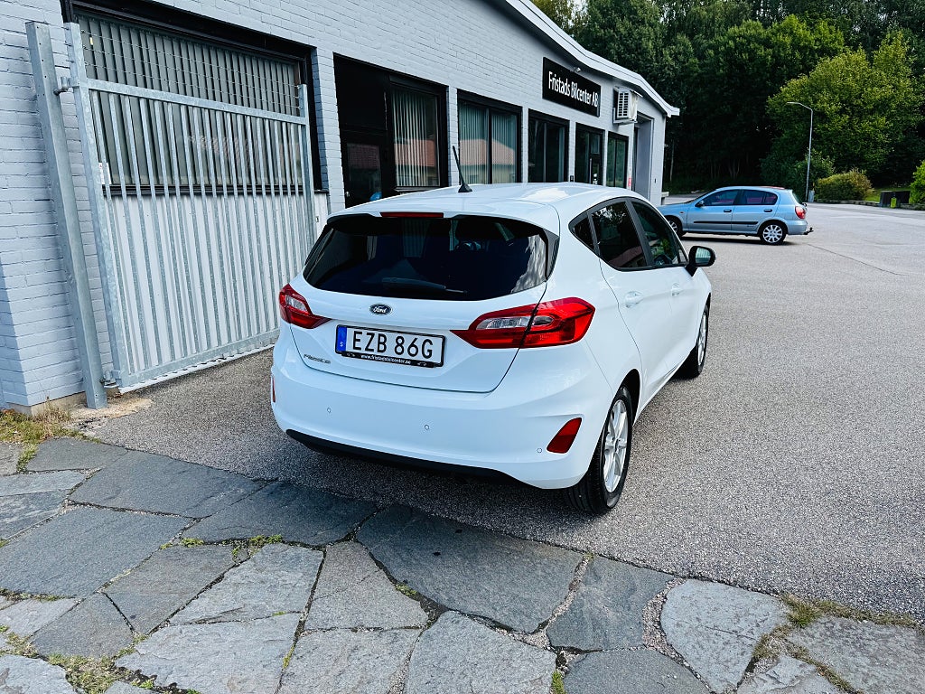 Ford Fiesta 2020 - miniatyr 3
