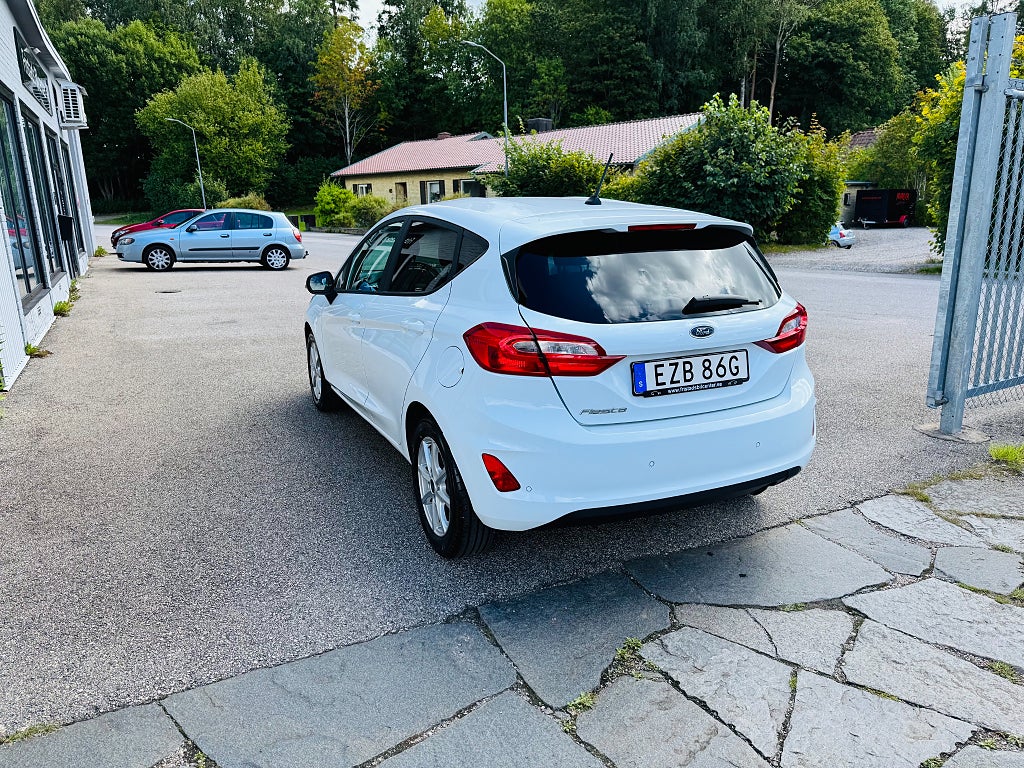 Ford Fiesta 2020 - miniatyr 4