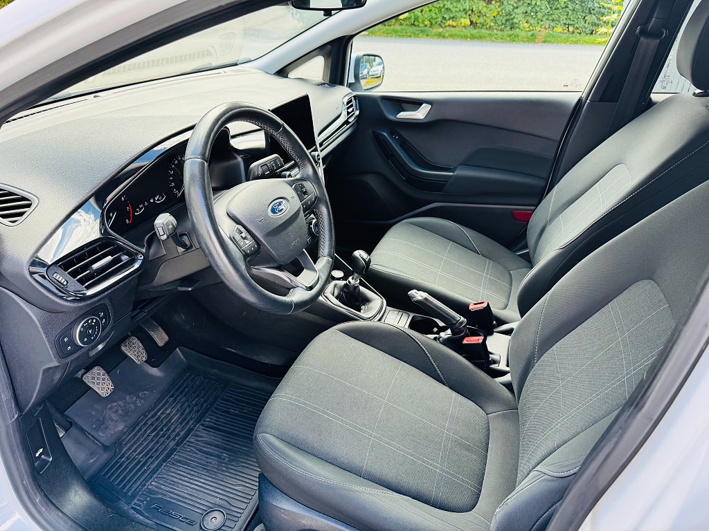 Ford Fiesta 2020 - miniatyr 8