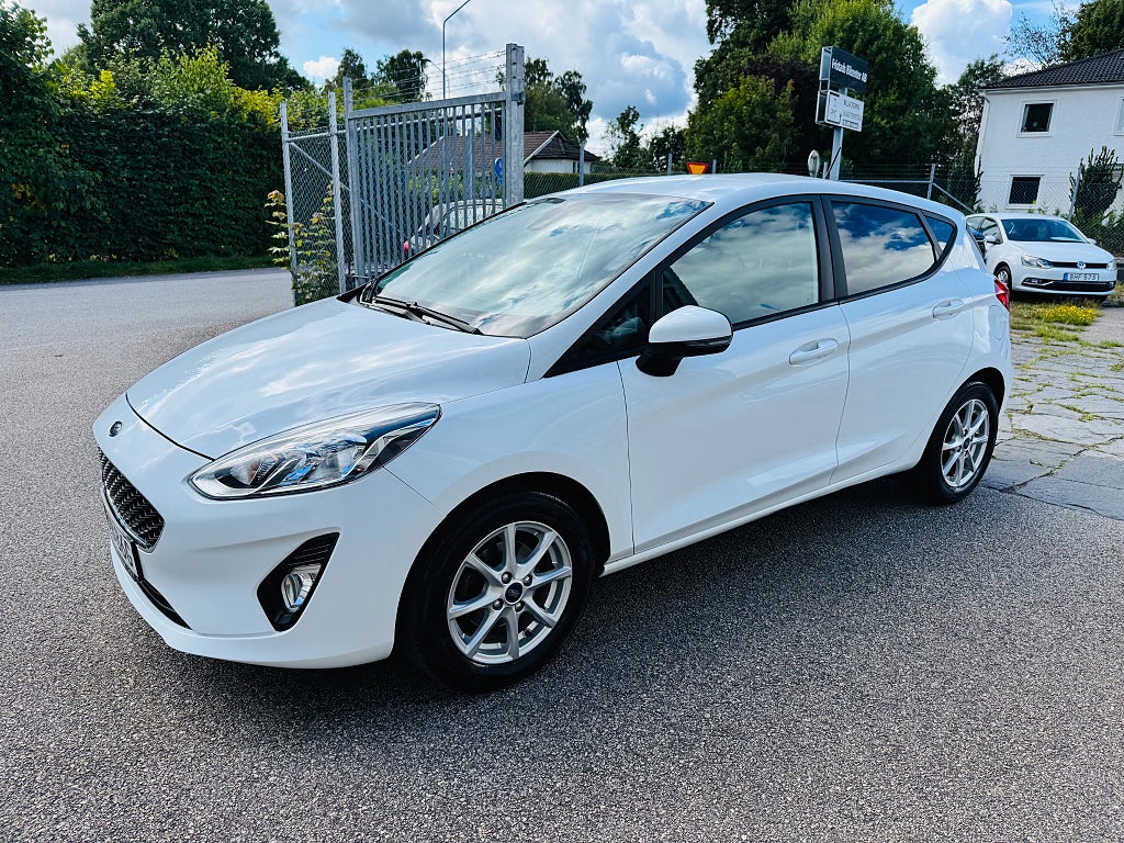 Ford Fiesta 2020 - miniatyr 9