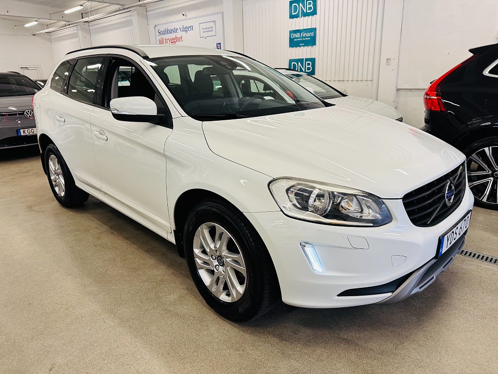 Volvo XC60 2017 - miniatyr 13