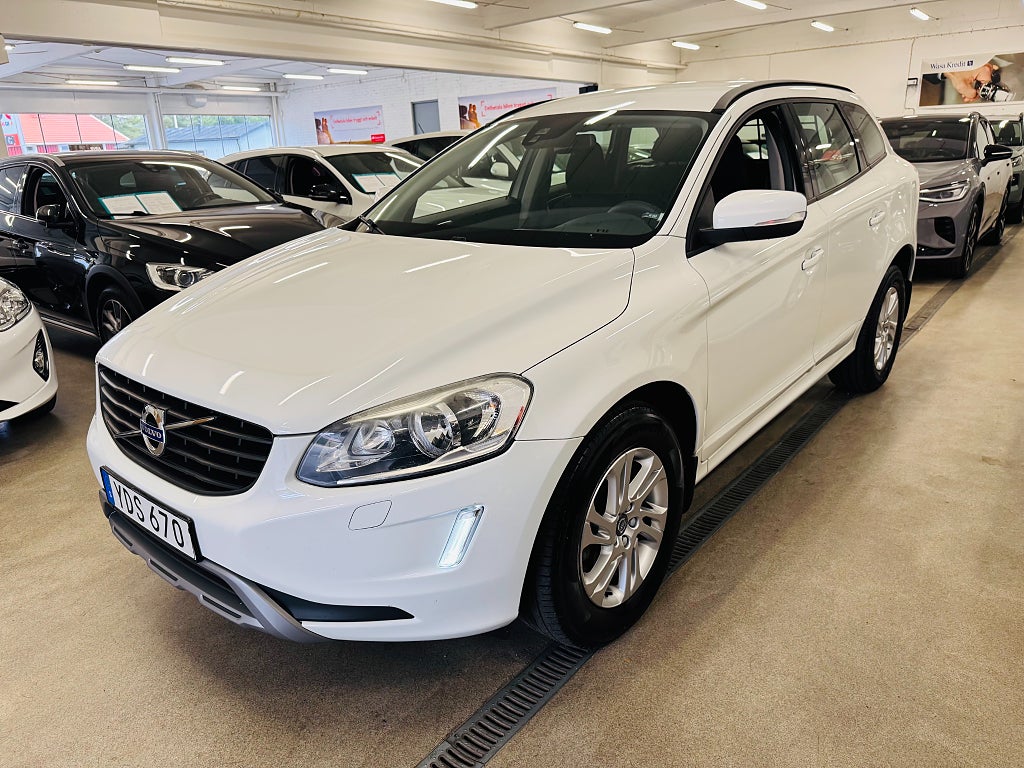 Volvo XC60 2017 - miniatyr 14