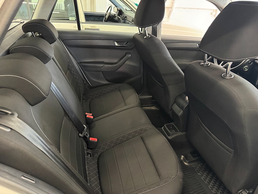 Skoda Fabia 2018 - miniatyr 18