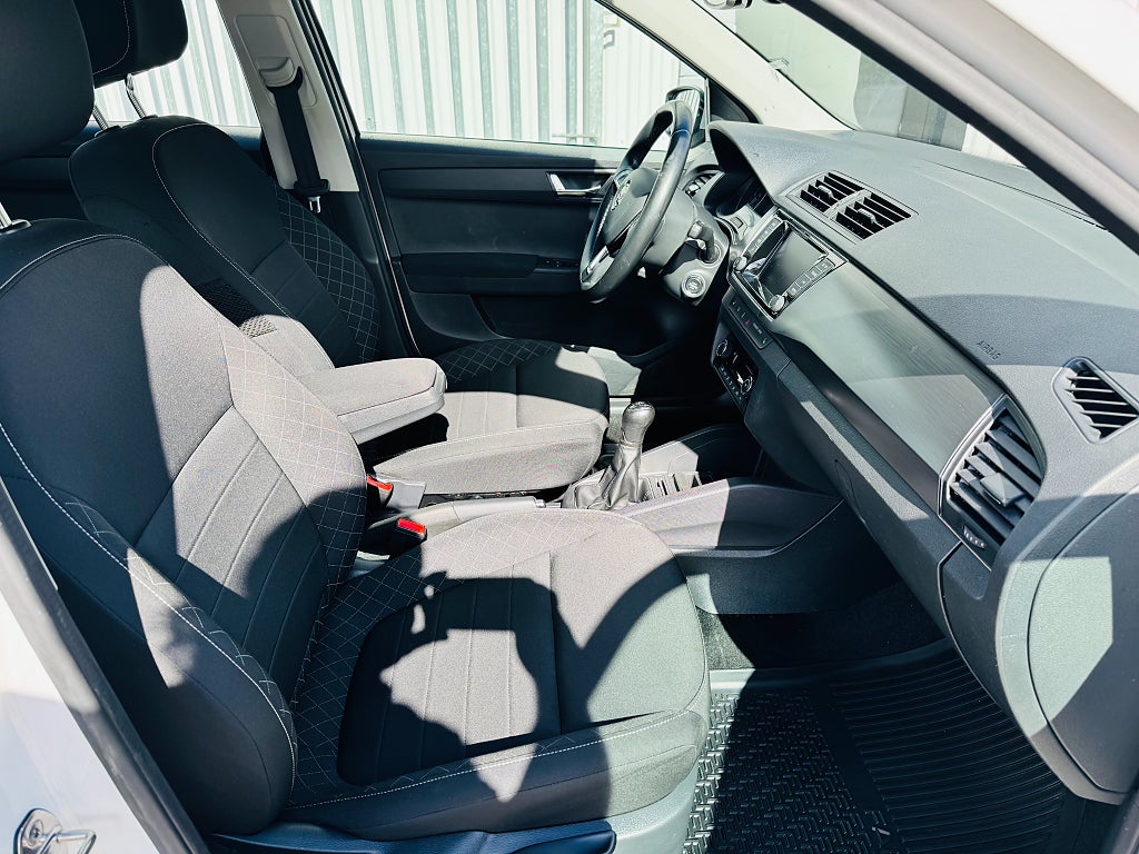 Skoda Fabia 2018 - miniatyr 5
