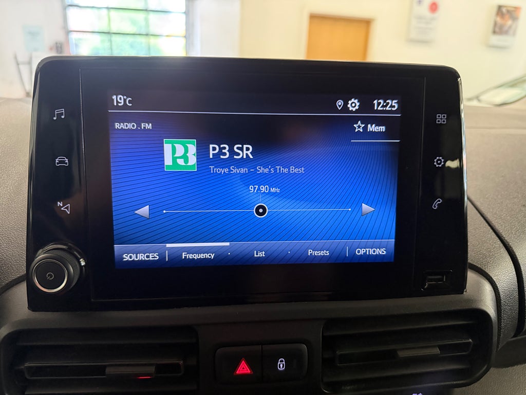Toyota Proace City Verso 2021 - miniatyr 25