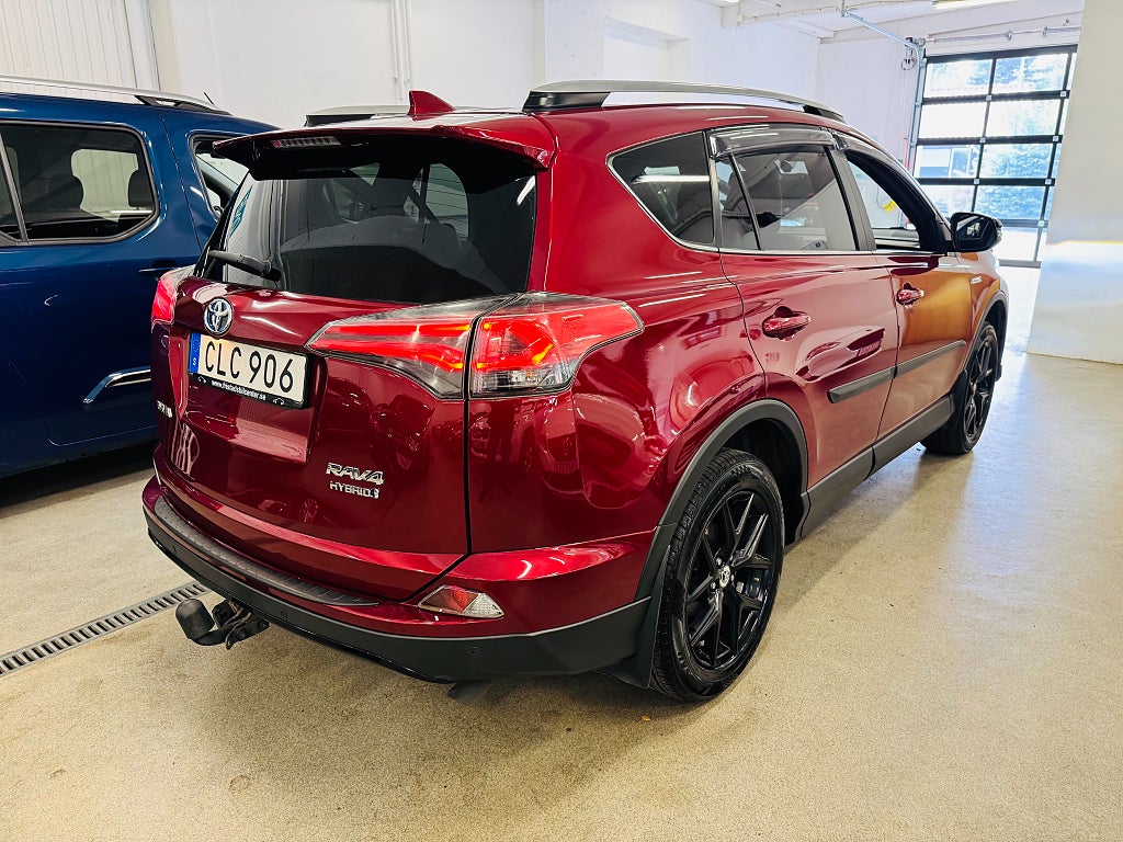 Toyota RAV4 2018 - miniatyr 16