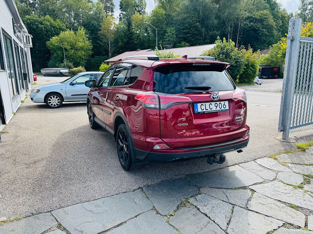 Toyota RAV4 2018 - miniatyr 4