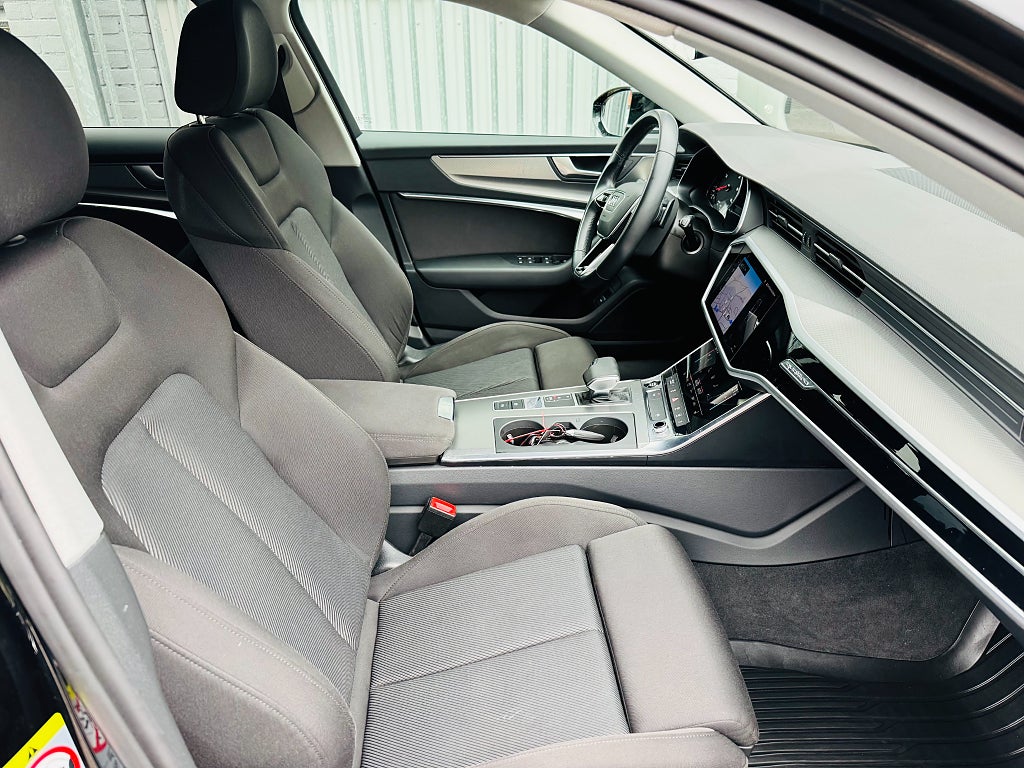 Audi A6 2023 - miniatyr 5