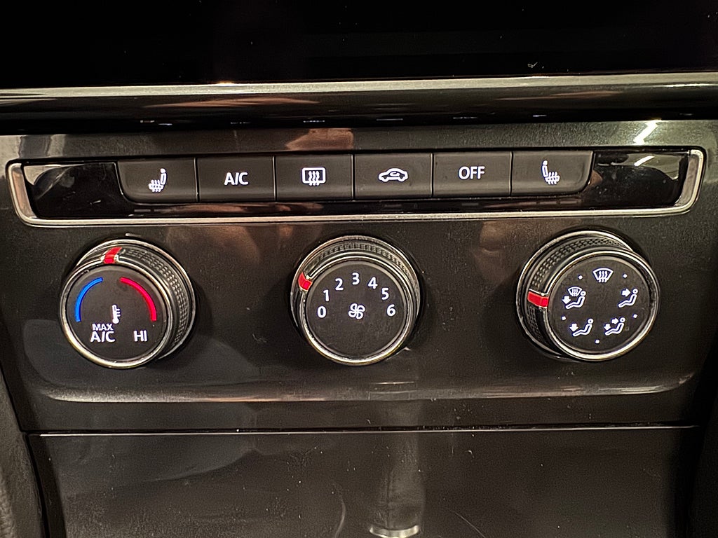 Volkswagen Golf I 2018 - miniatyr 22