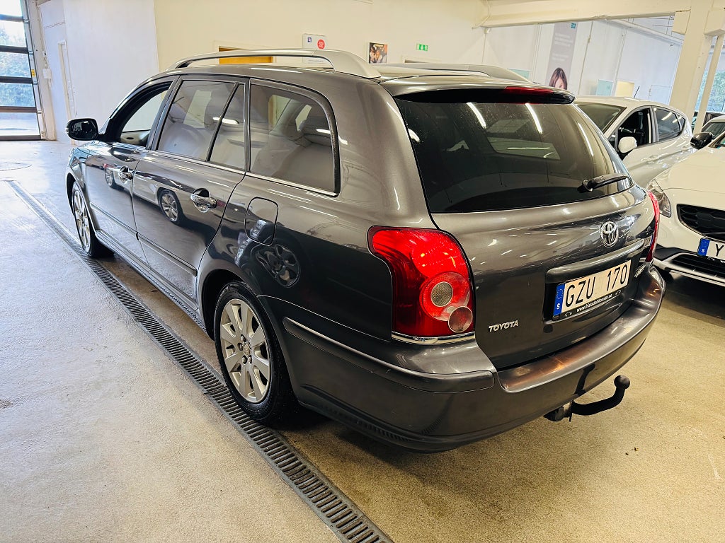 Toyota Avensis 2008 - miniatyr 16